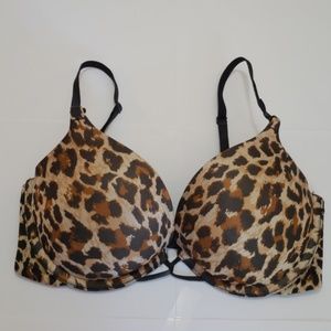 SALE 💗 Victoria secret Miraculous Plunge Bra 34C